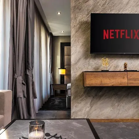 Apartahotel Soho House 3*
