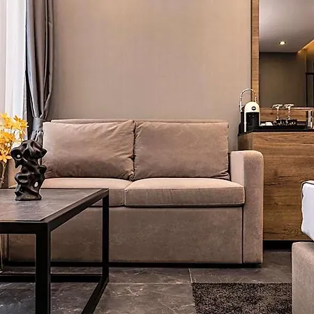 Soho House 3*