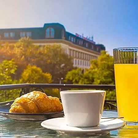 Soho House Апартхотел 3*